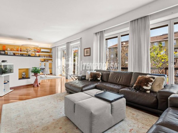 appartamento in vendita a Milano in zona Cinque Giornate