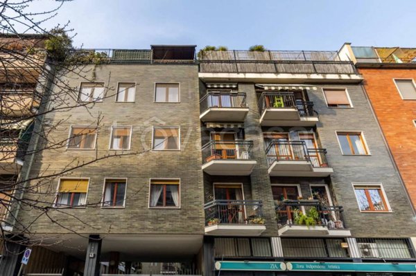appartamento in vendita a Milano in zona Chiesa Rossa