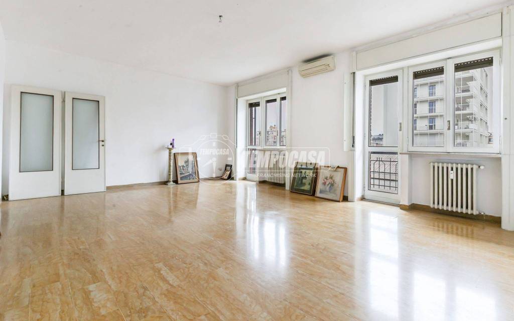 appartamento in vendita a Milano in zona Dergano