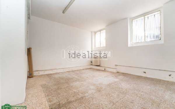 locale di sgombero in vendita a Milano