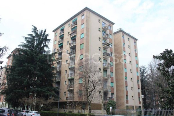 appartamento in vendita a Milano in zona Gallaratese