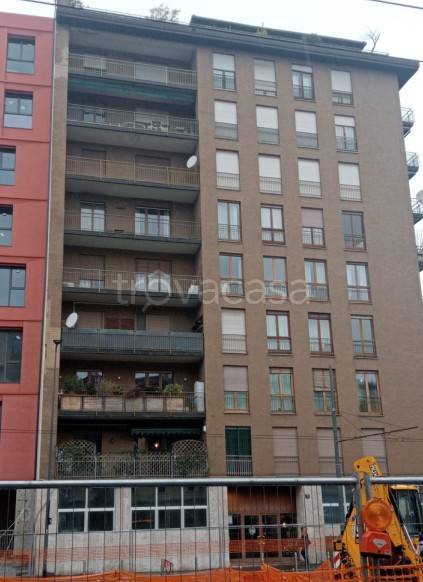 appartamento in vendita a Milano in zona Piazzale Lodi