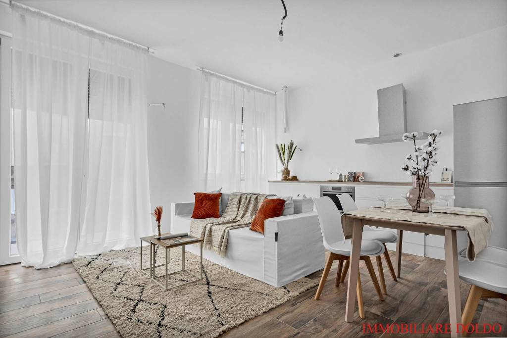 appartamento in vendita a Milano in zona Casoretto