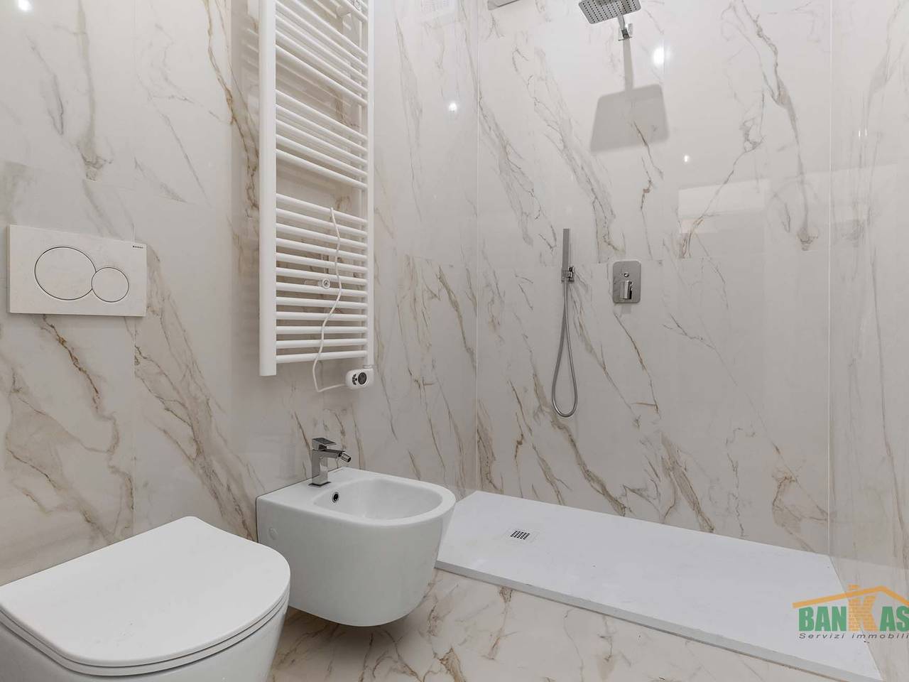 appartamento in vendita a Milano in zona Stazione Centrale