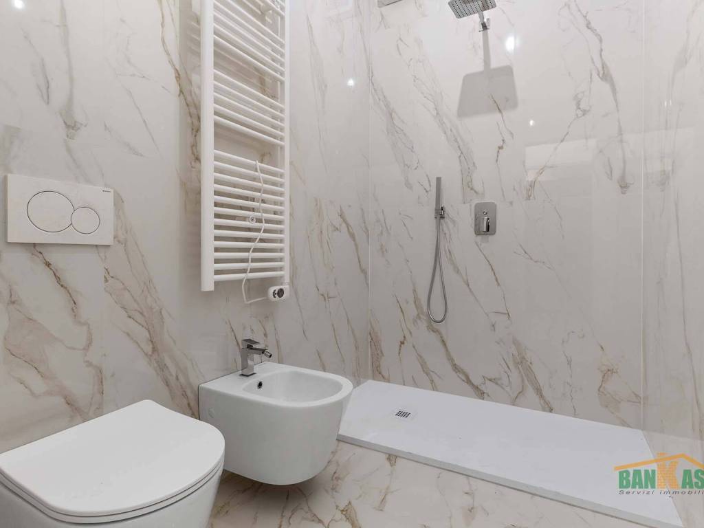 appartamento in vendita a Milano in zona Stazione Centrale