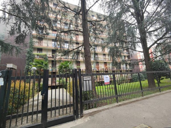 appartamento in vendita a Milano in zona Niguarda