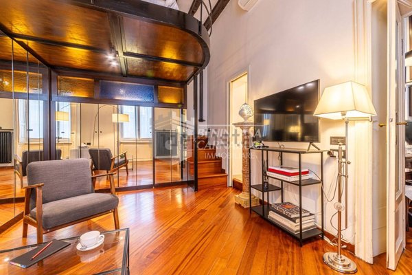 appartamento in vendita a Milano in zona Brera