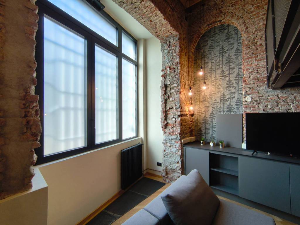 appartamento in vendita a Milano in zona Isola