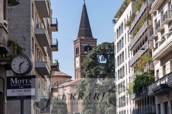 appartamento in vendita a Milano in zona Brera
