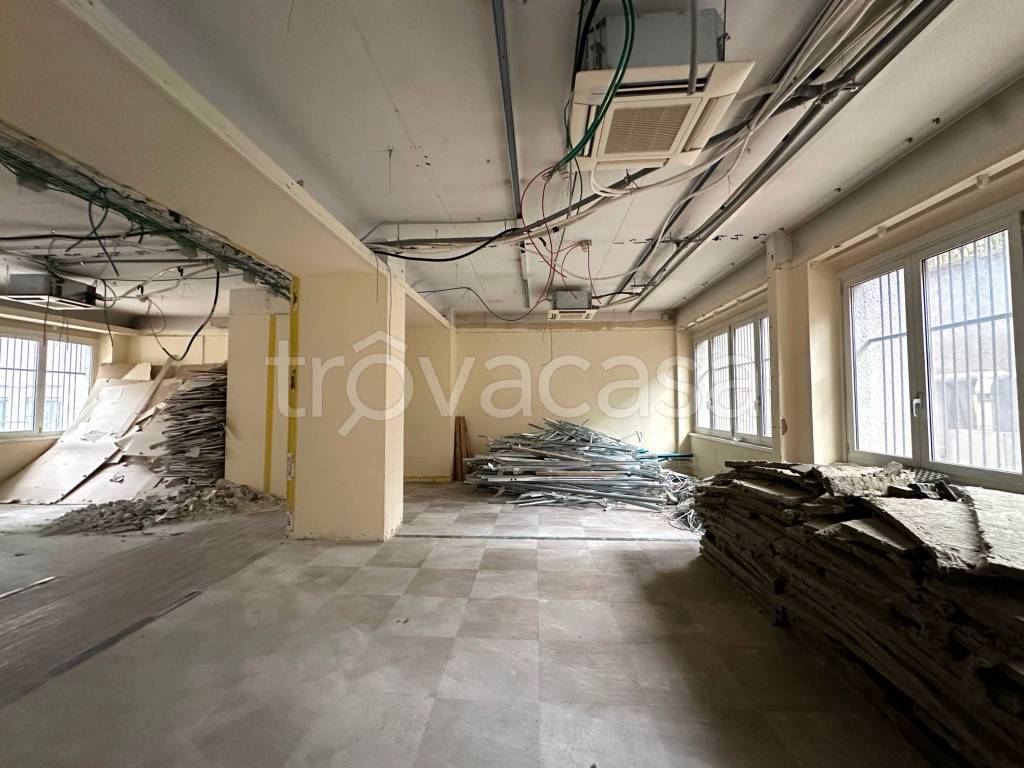 ufficio in vendita a Milano