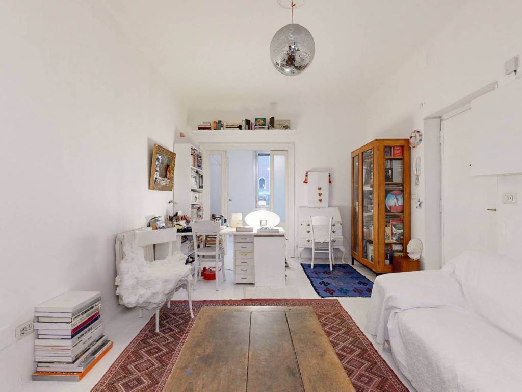 appartamento in vendita a Milano in zona Centro Direzionale