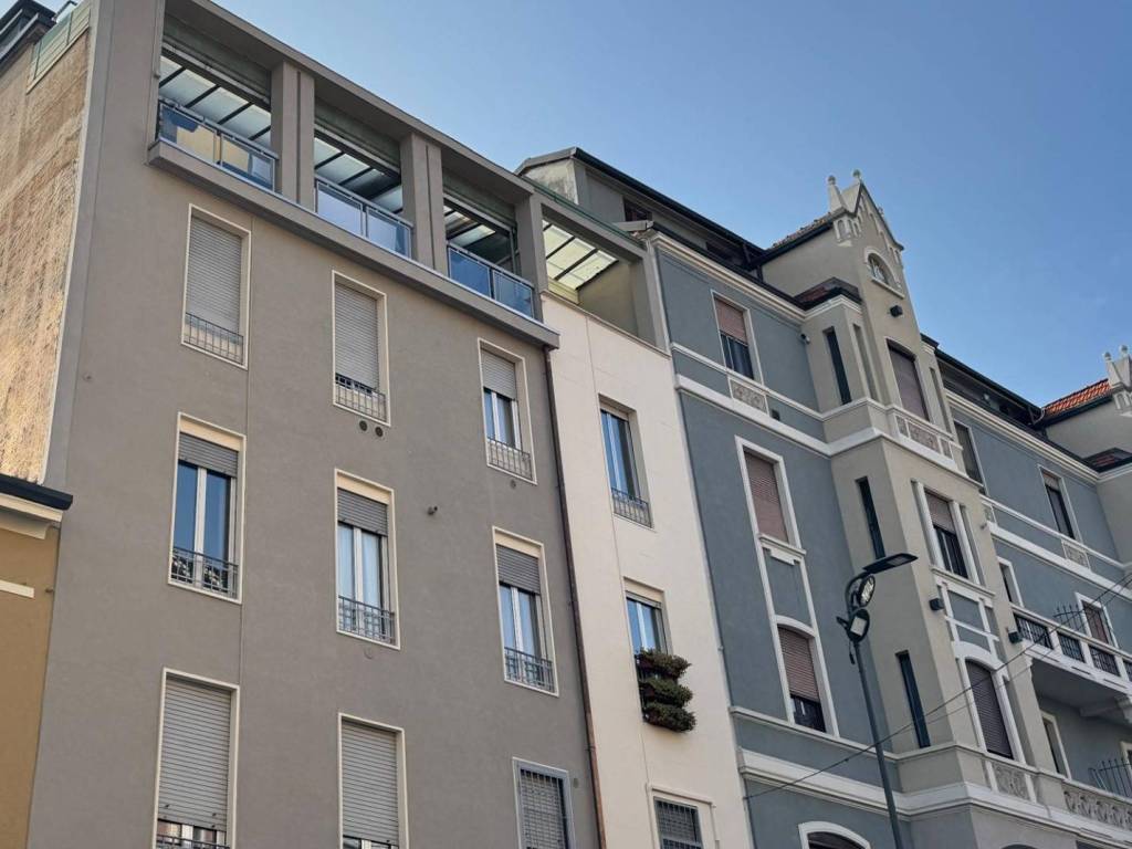appartamento in vendita a Milano in zona Centro Direzionale