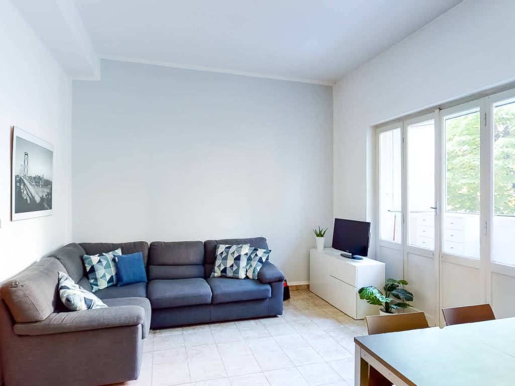 appartamento in vendita a Milano in zona Città Studi