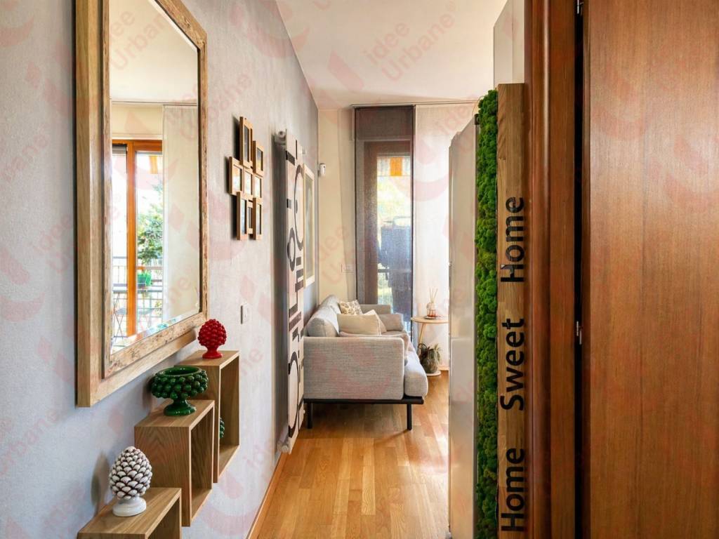 appartamento in vendita a Milano in zona Gratosoglio