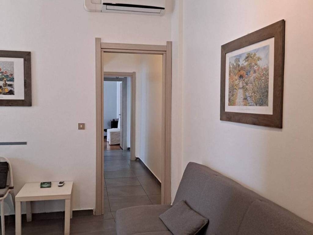 appartamento in vendita a Milano in zona Guastalla