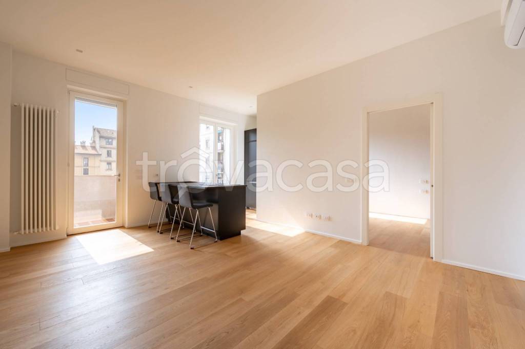 appartamento in vendita a Milano in zona Porta Romana