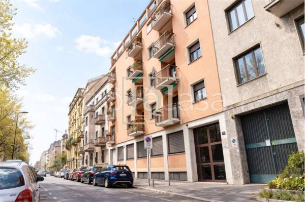 appartamento in vendita a Milano in zona Porta Venezia