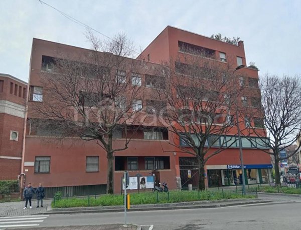 appartamento in vendita a Milano in zona Dergano