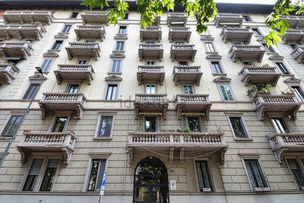 appartamento in vendita a Milano in zona XXII Marzo