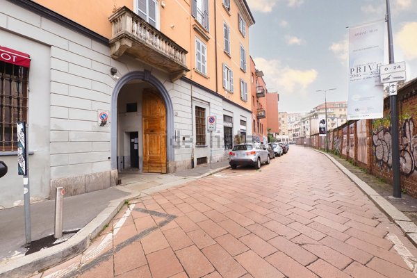 appartamento in vendita a Milano in zona Solari