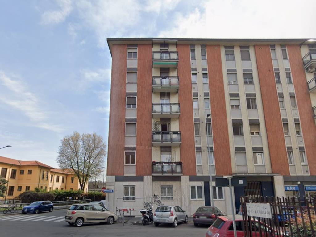 appartamento in vendita a Milano in zona Lambrate
