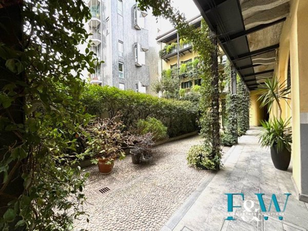 appartamento in vendita a Milano in zona Sempione