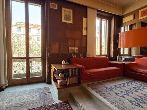 appartamento in vendita a Milano in zona Sempione