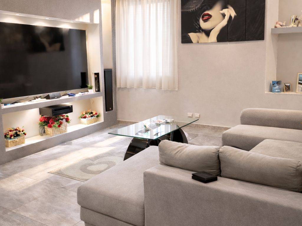 appartamento in vendita a Milano in zona Chiesa Rossa