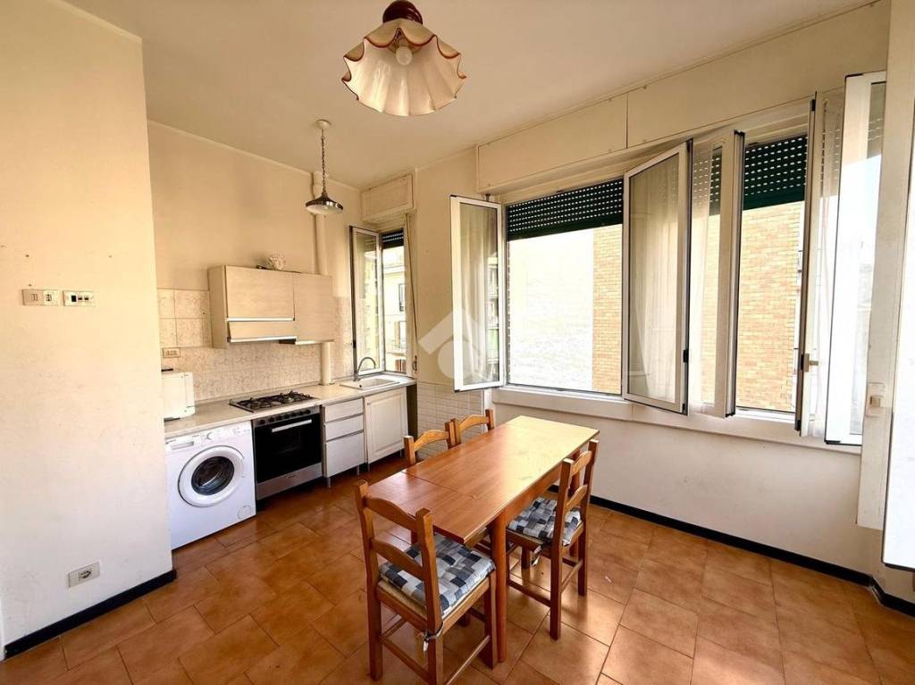 appartamento in vendita a Milano in zona Porta Genova