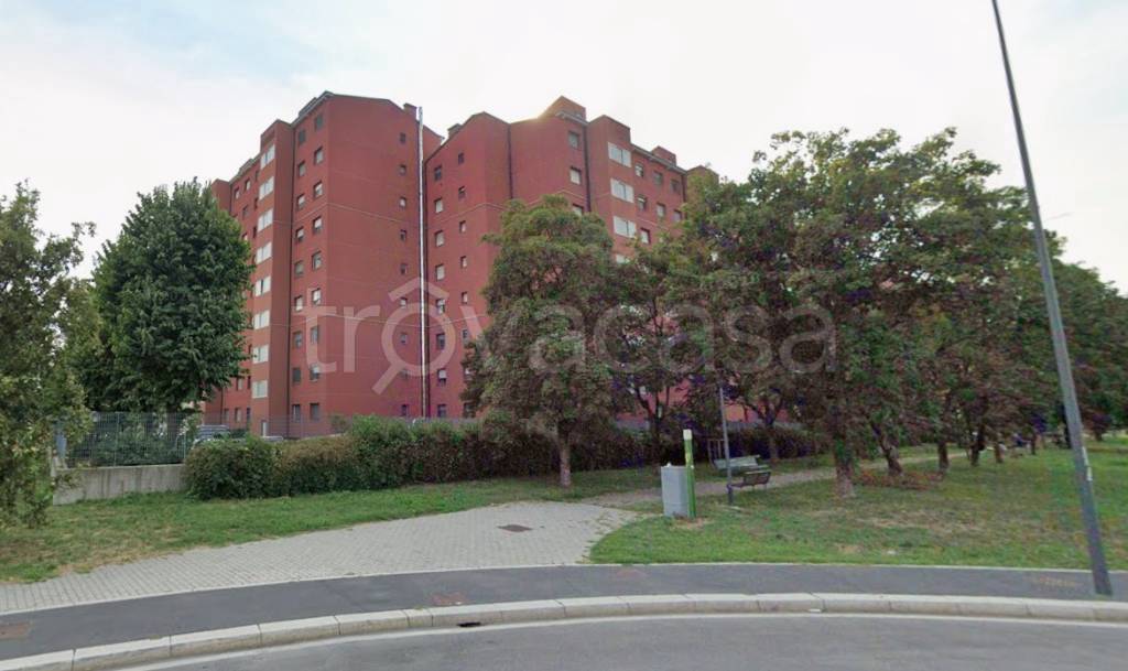 appartamento in vendita a Milano in zona Gallaratese