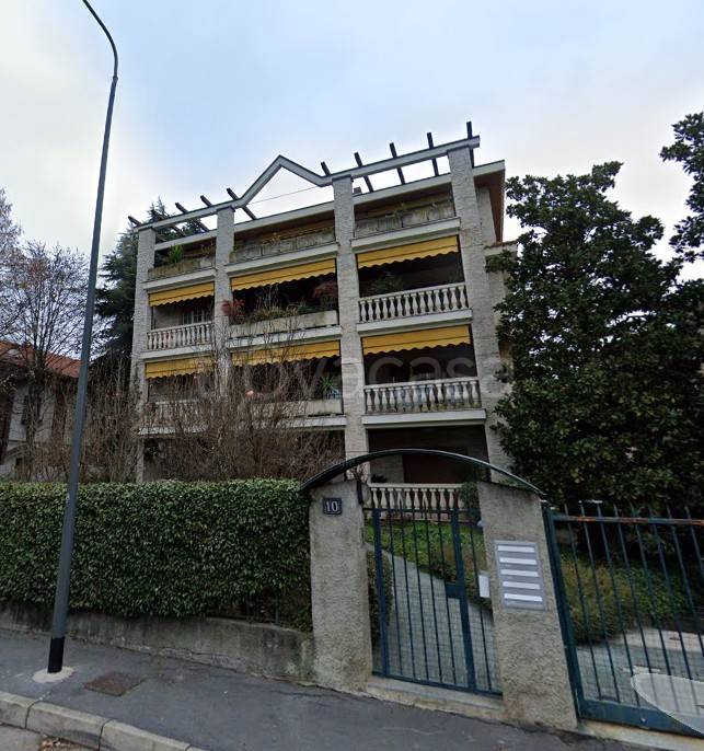 appartamento in vendita a Milano in zona Figino