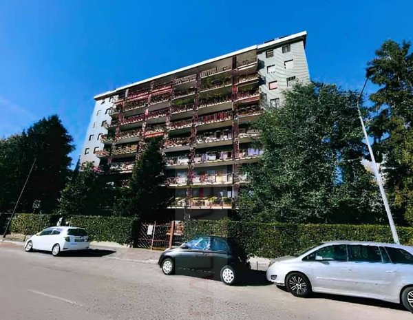 appartamento in vendita a Milano in zona San Siro