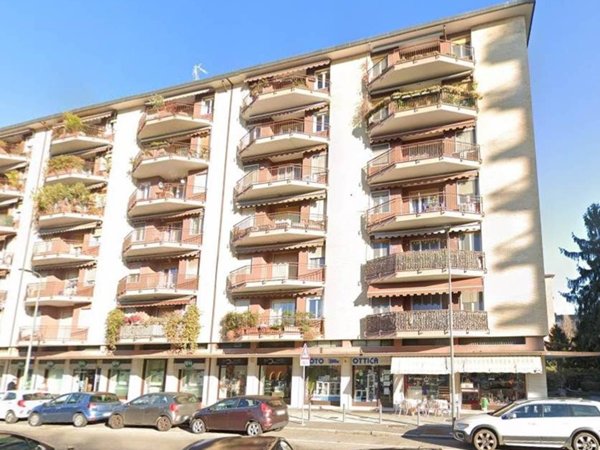 appartamento in vendita a Milano in zona Gallaratese