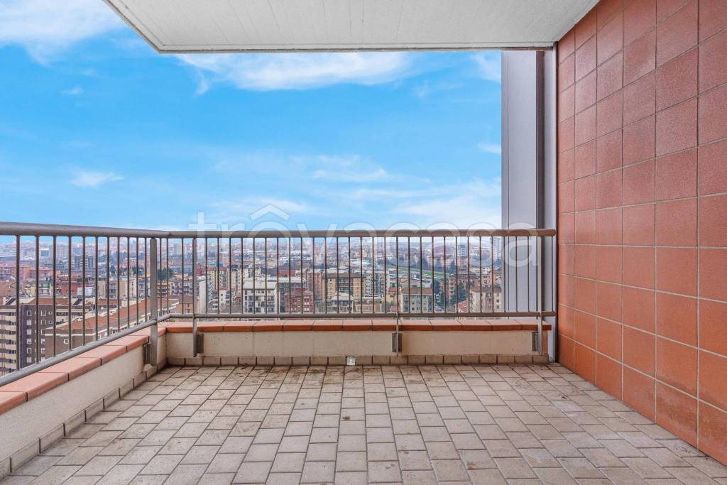 appartamento in vendita a Milano in zona Bicocca