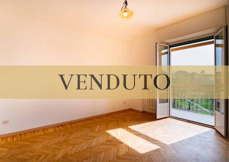 appartamento in vendita a Milano in zona Porta Nuova