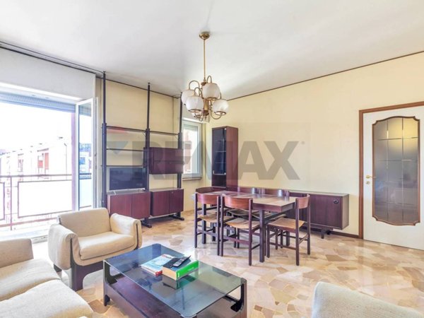 appartamento in vendita a Milano in zona Quarto Oggiaro