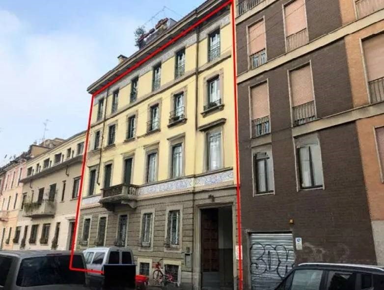 appartamento in vendita a Milano in zona Piazzale Lodi