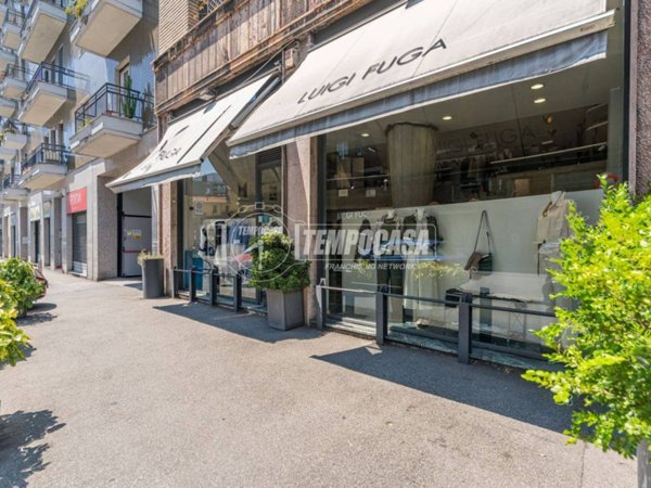 negozio in vendita a Milano in zona Isola
