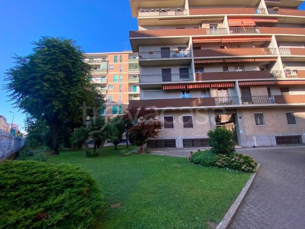 negozio in vendita a Milano in zona Città Studi