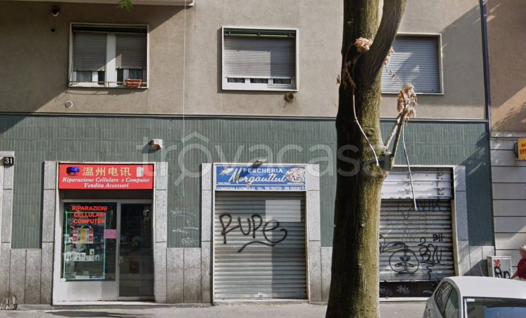 negozio in vendita a Milano in zona San Siro