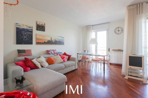 appartamento in vendita a Milano in zona Famagosta