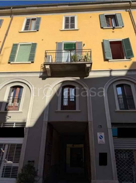 appartamento in vendita a Milano in zona Lambrate