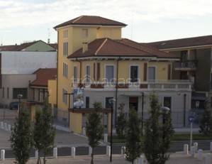 casa indipendente in vendita a Milano in zona Precotto