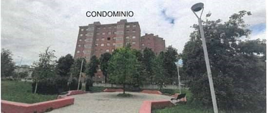 appartamento in vendita a Milano in zona Gallaratese