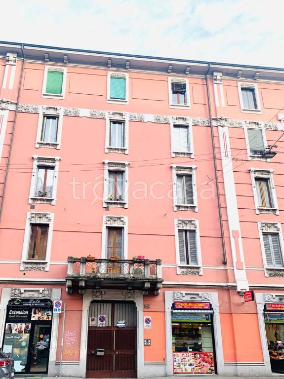 appartamento in vendita a Milano in zona Crescenzago