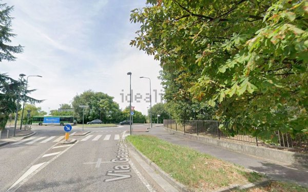 appartamento in vendita a Milano in zona Gallaratese