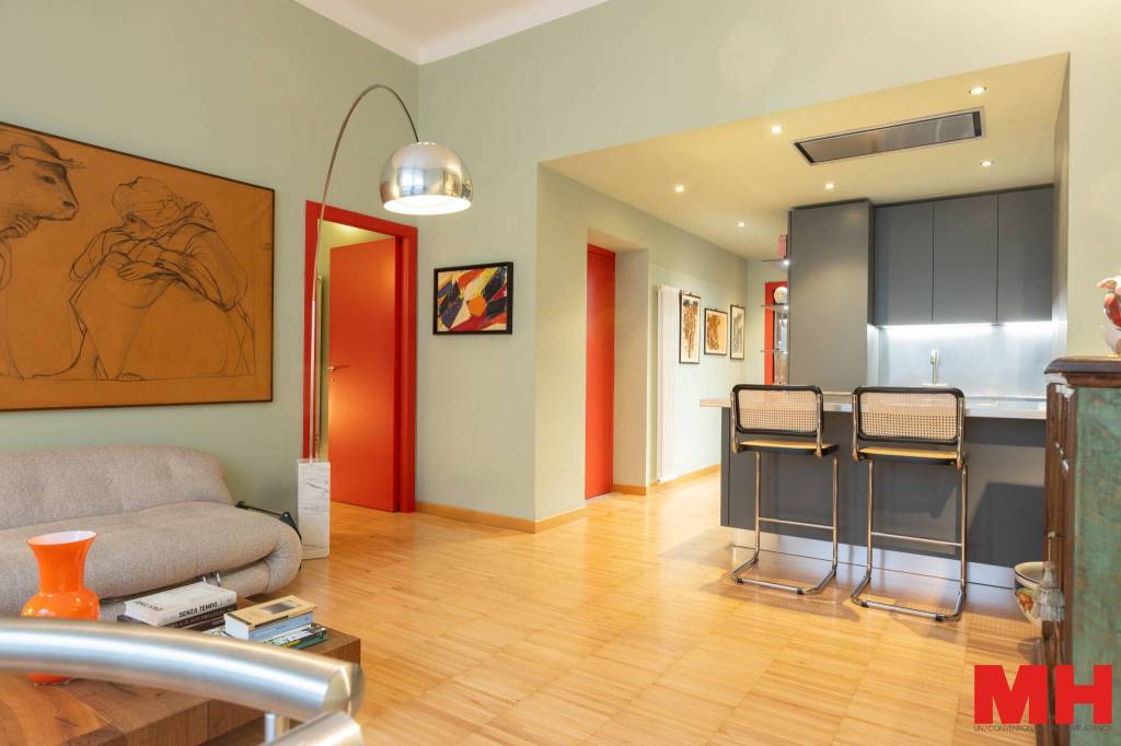 appartamento in vendita a Milano in zona Isola