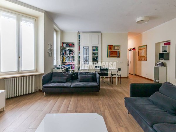 appartamento in vendita a Milano in zona Isola