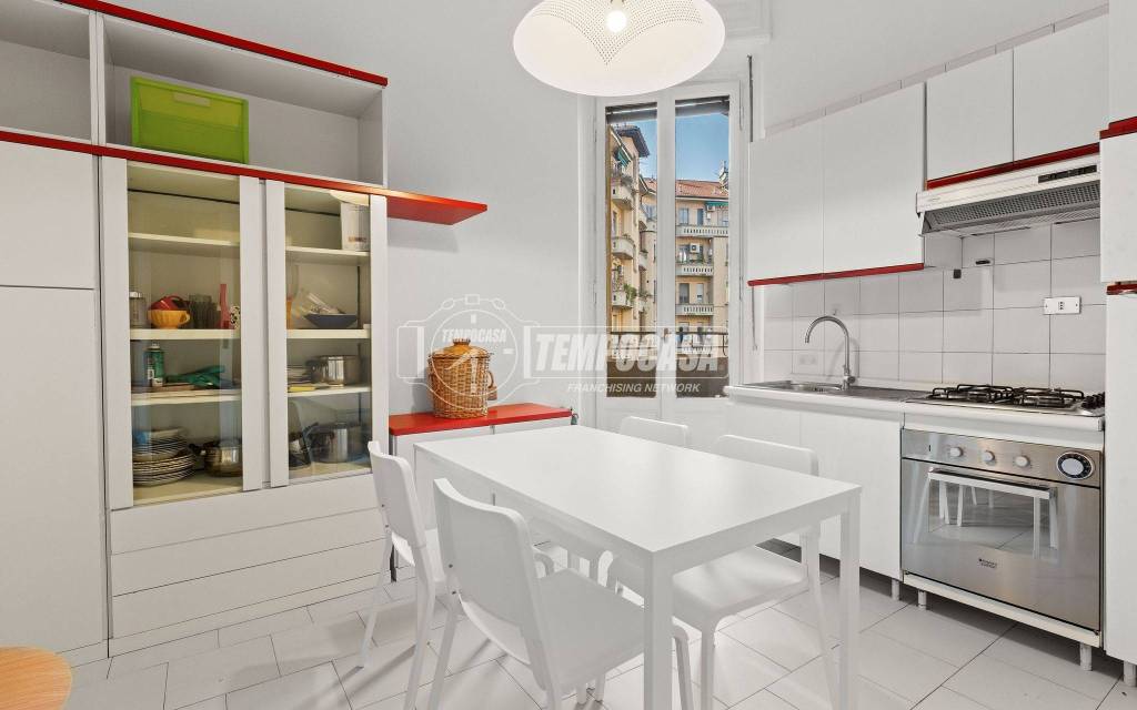 appartamento in vendita a Milano in zona Città Studi