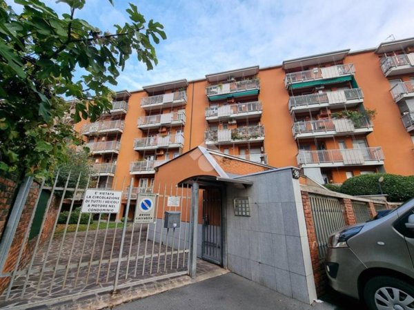 appartamento in vendita a Milano in zona San Siro